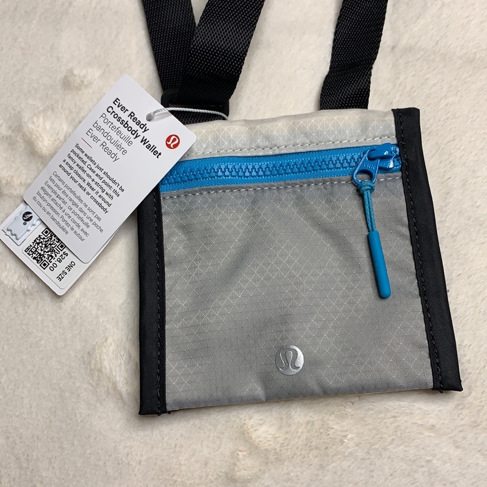 Lululemon Ever Ready Crossbody Wallet NWT - Picture 7 of 13